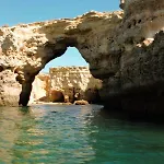 דירה 5 Minutes Walk From The אלבופיירה