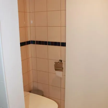 5 Minutes Walk From The Apartment *