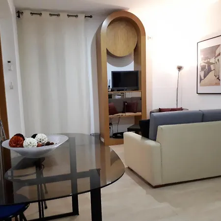 5 Minutes Walk From The * Albufeira