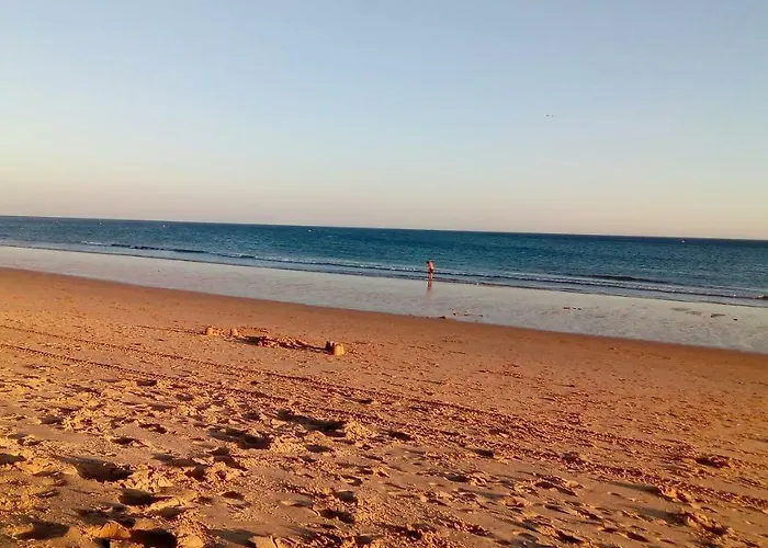 5 Minutes Walk From The Апартаменты Албуфейра